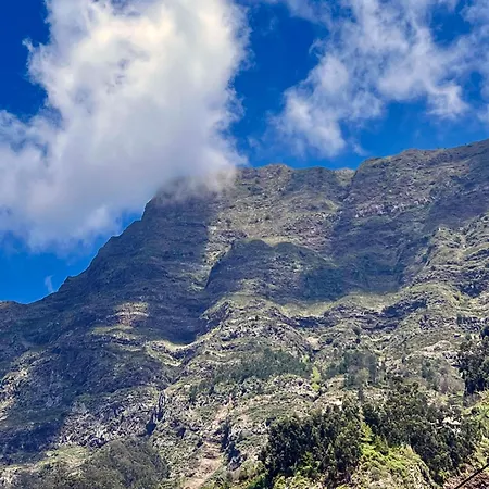 Сasa de vacaciones Stonewood Valley By Lovelystay