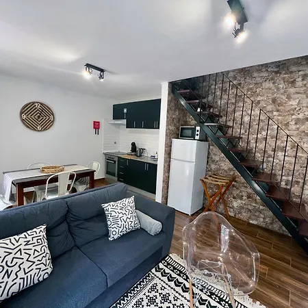 펜션 Stonewood Valley By Lovelystay 쿠랄다스프레이라스