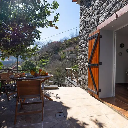 Stonewood Valley By Lovelystay *