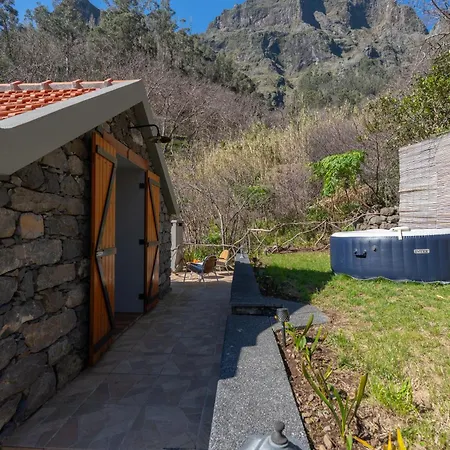 Stonewood Valley By Lovelystay Feriehus