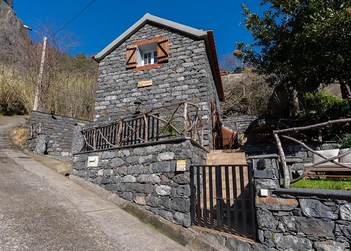 Stonewood Valley By Lovelystay Feriehus